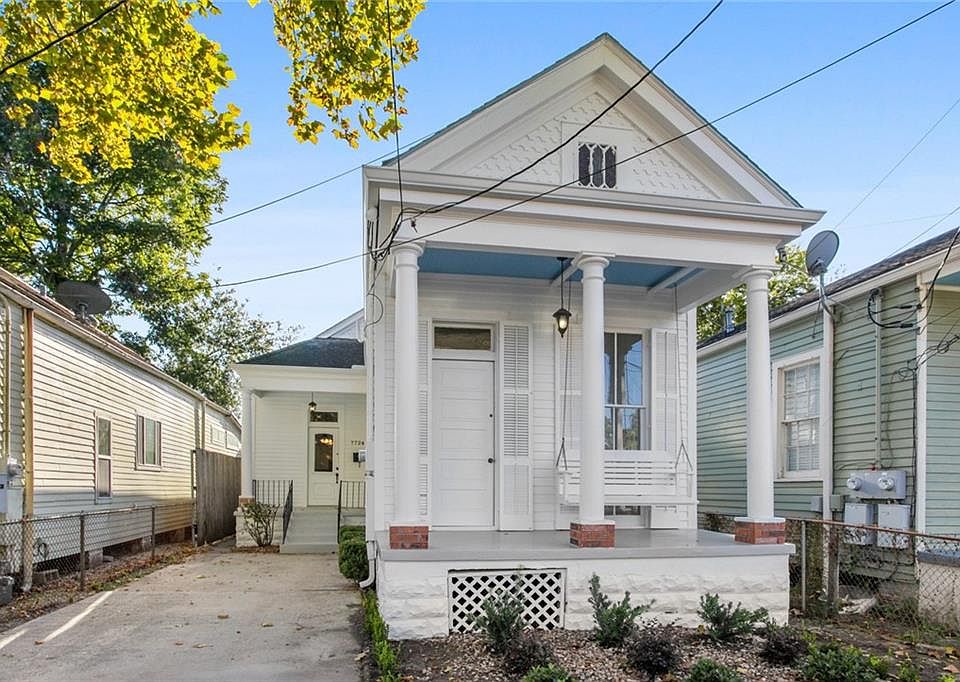 7724 Benjamin St New Orleans LA 70118 Zillow   788f9180b6ac9d1909a963559c0927e1 Cc Ft 960 