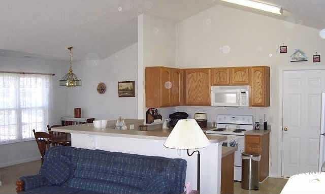 2nd image of 9 E Morningside Dr