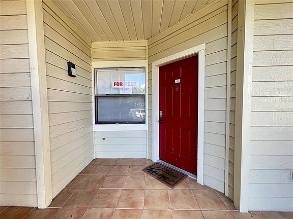 4th image of 3008 PARKWAY BOULEVARD #107