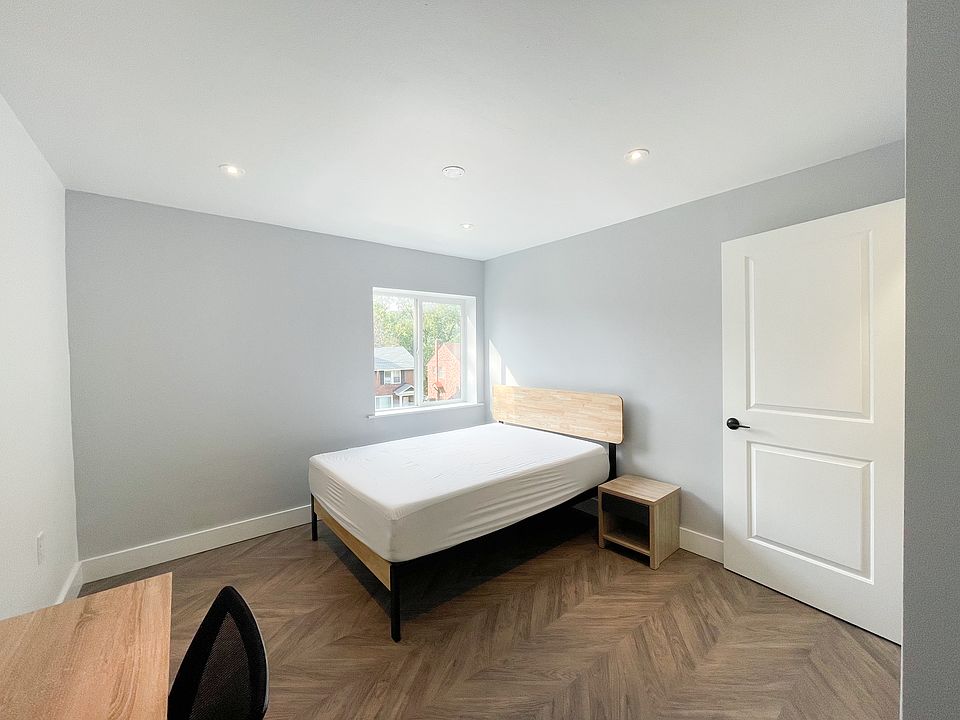 1st image of 4027 Beechwood Blvd Unit 2