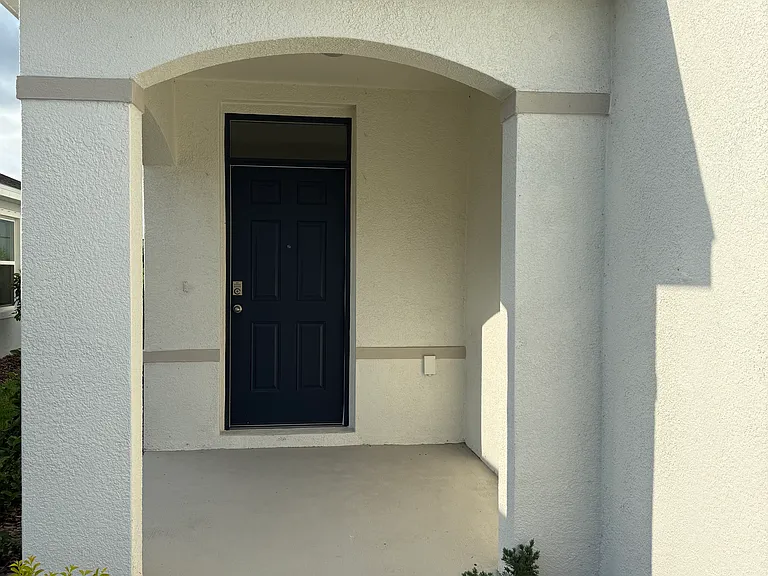 3427 Hilltop Cir — Photo 3
