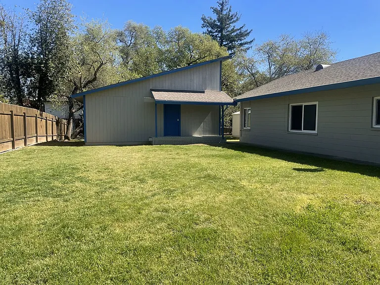 3742 Orchard Ln — Photo 19