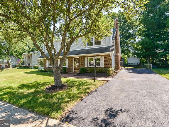4th image of 5116 Leesburg Ct