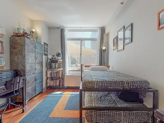 Sold by Digs Realty Group | media 15