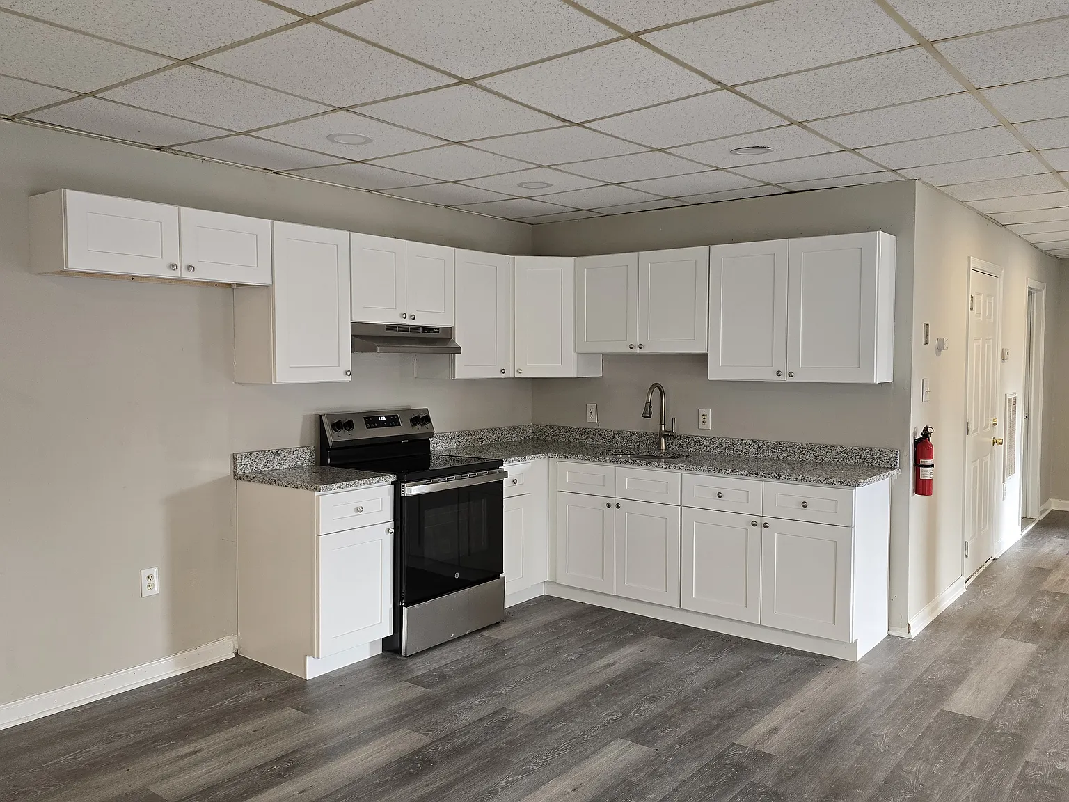2 bed, 1190 sqft, $1,895 — Photo 2