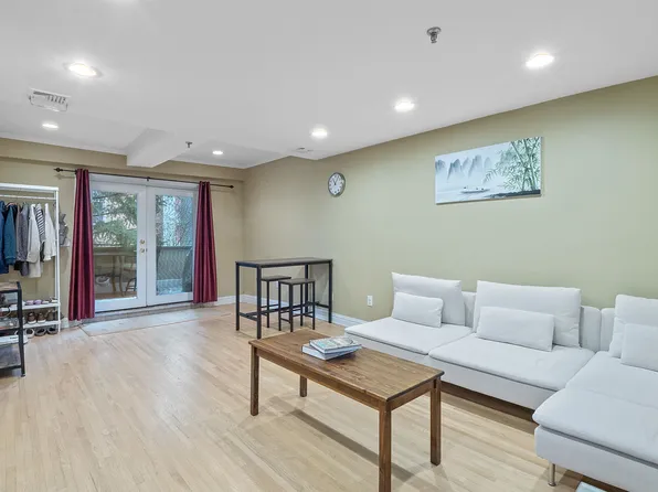135 Garden St APT 4, Hoboken, NJ 07030