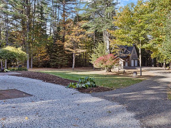 3rd image of 62 Webster Road