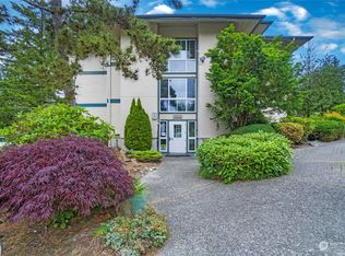 5620 200th St SW APT A207, Lynnwood, WA 98036