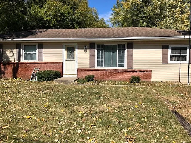 816 W Kennedy Rd photo 1