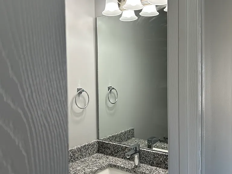 The Glen Luxury Apartments — Photo 8