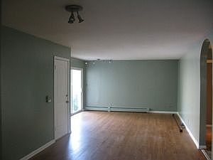 2nd image of 1236 W Farwell Ave APT 2A