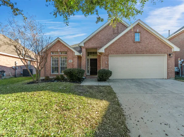 8013 Belladonna Dr, Fort Worth, TX 76123