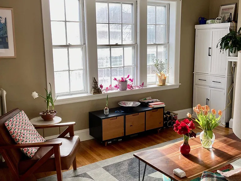 285 Harvard St #107 — Photo 3