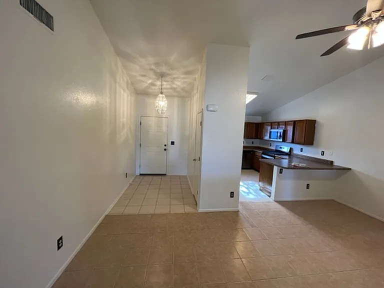 8057 S Carbury Way — Photo 12