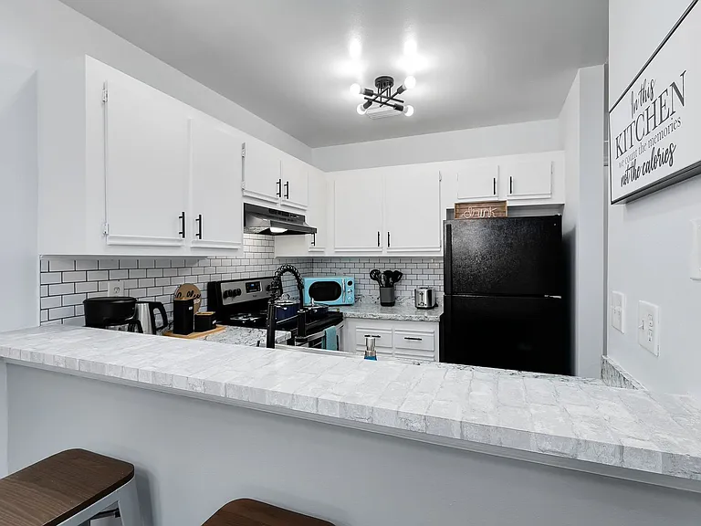 Oasis - 3165 South St. — Photo 3