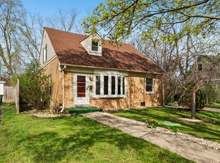 9523 Sayre Ave, Morton Grove, IL 60053