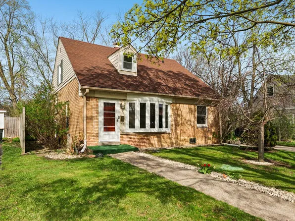 9523 Sayre Ave, Morton Grove, IL 60053