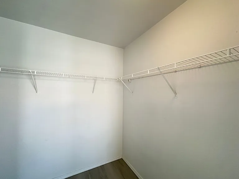 8222 Amphora St — Photo 13