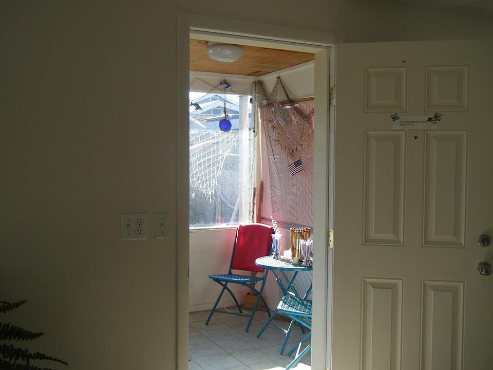 ENTRY WAY
