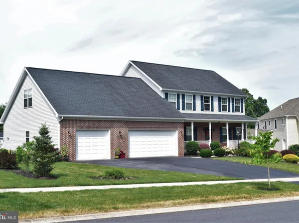 1282 Barnstable Ln, State College, PA 16803