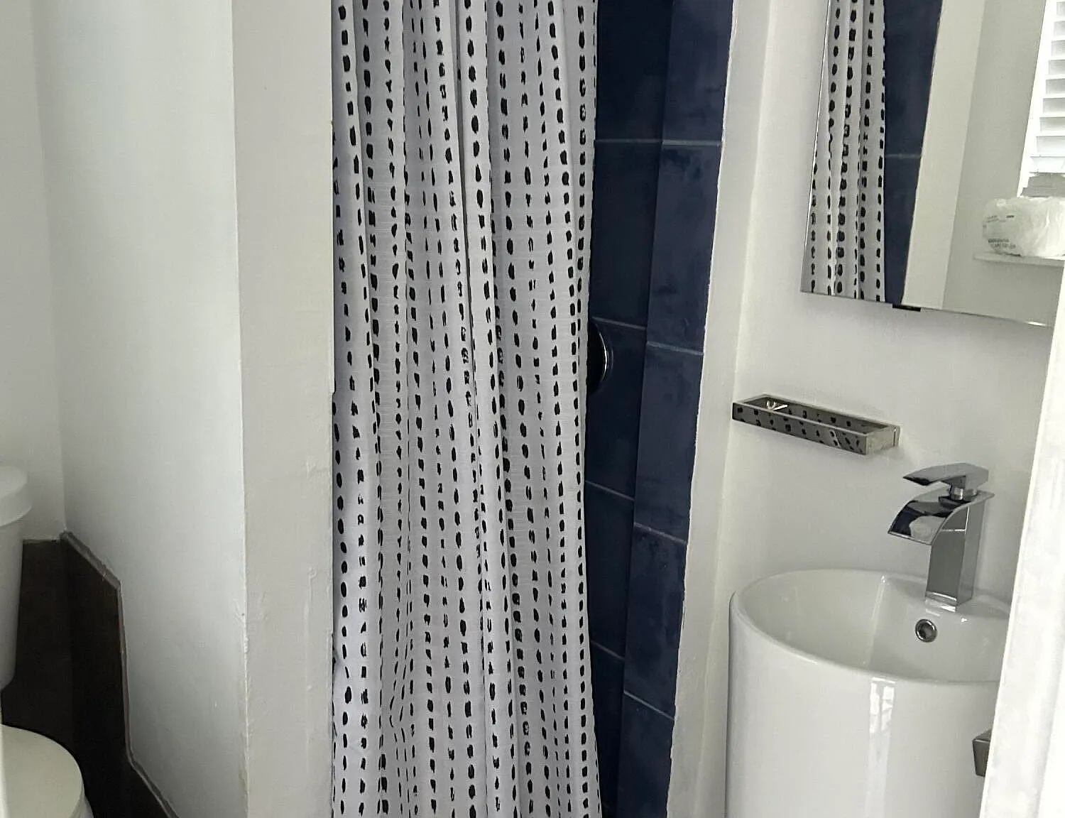 1 bed, 1.0 bath, 400 sqft, $1,500 — Photo 4
