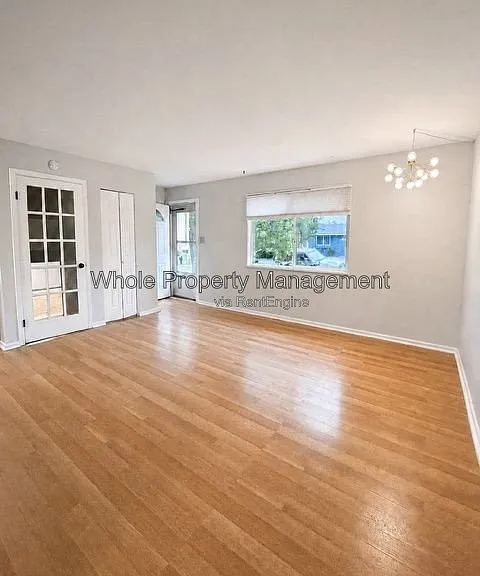 1920 E 81st Pl — Photo 16