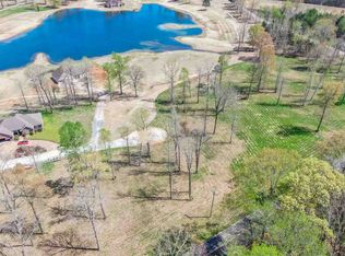 Putt Ln, Decaturville, TN 38329