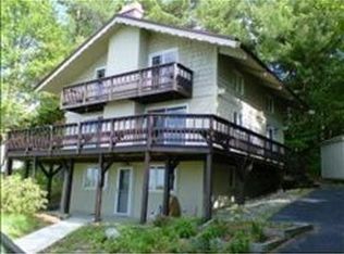 32 Alpine Meadows Rd, Wolfeboro, NH 03894