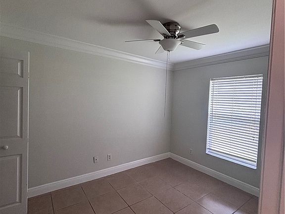 4th image of 1903 NE 20th Pl