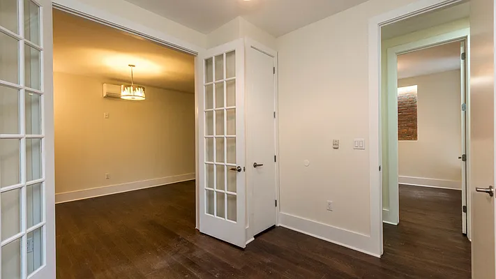 Rented by Nooklyn NYC LLC | media 48