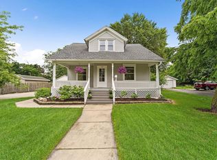 532 W State St, Burlington, WI 53105