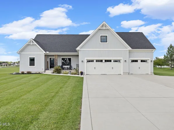 800 Bradner Rd, Northwood, OH 43619