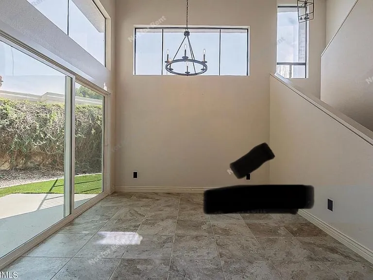 4021 E Altadena Ave — Photo 9