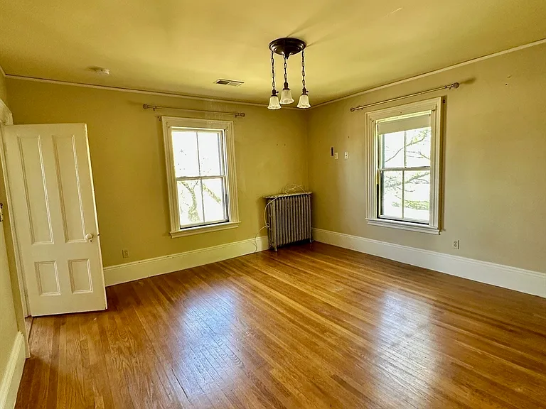 984 Chestnut St #2 — Photo 16