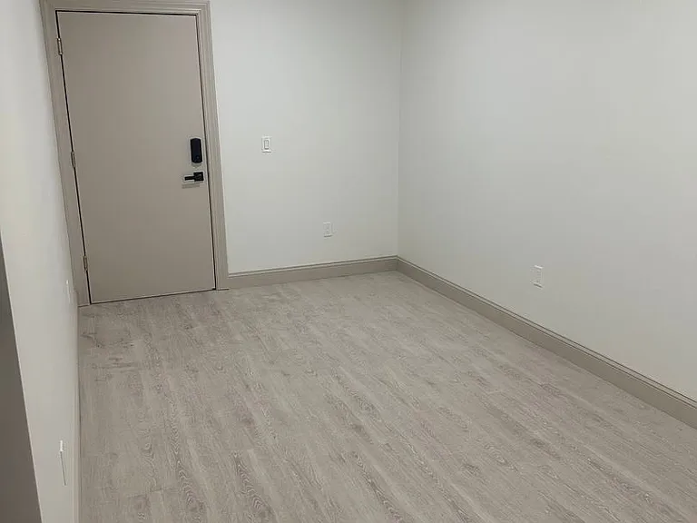 531 Smith St #201 — Photo 5