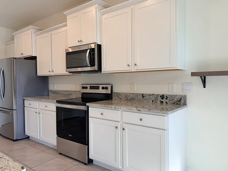 8313 Wheat Stone Dr — Photo 6
