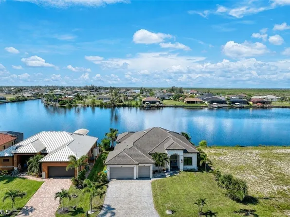 4612 NW 33rd Ter, Cape Coral, FL 33993