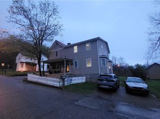 7 Hill St, Dillonvale, OH 43917