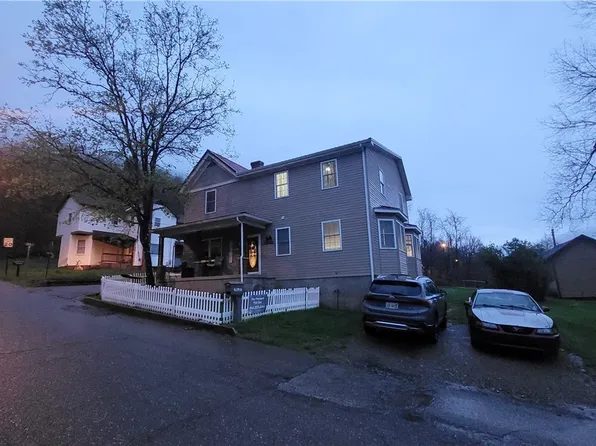 7 Hill St, Dillonvale, OH 43917