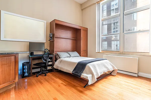 Sold by Compass | media 3