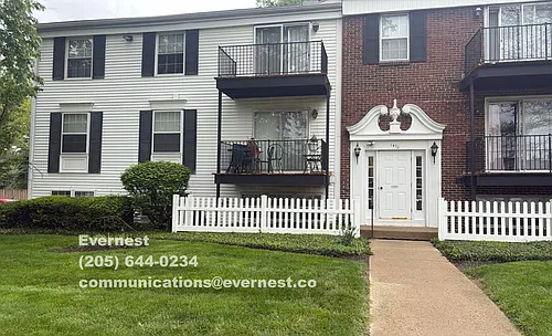1470 Slade Ave #101 Photo 1