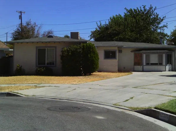 43818 Loneoak Ave, Lancaster, CA 93534