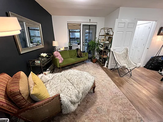 Rented by OvCo Realty | media 47