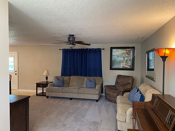 4th image of 1948 Southernwood Ln