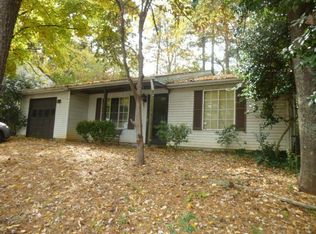 1486 Robin Hill Dr, Norcross, GA 30093