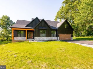 Potomac Ridge Ln, Shepherdstown, WV 25443