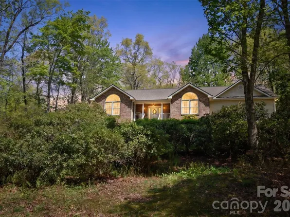 548 Thunder Rd, Brevard, NC 28712