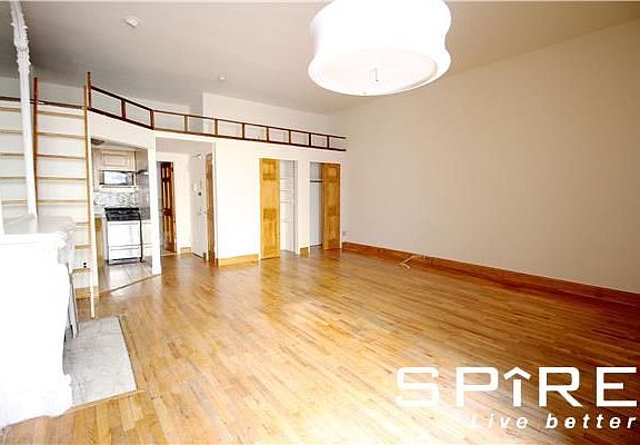 5th image of 9 W 73rd St APT 4B