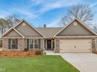 284 Jefferson St, Statham, GA 30666