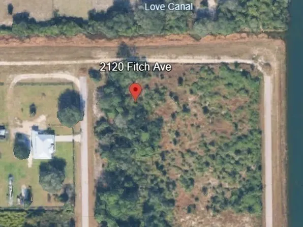 2120 Fitch Ave, Alva, FL 33920